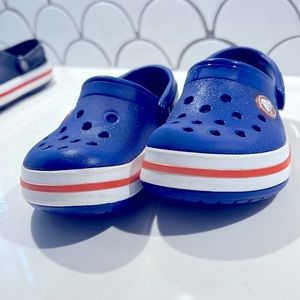 Size 8 toddler crocs